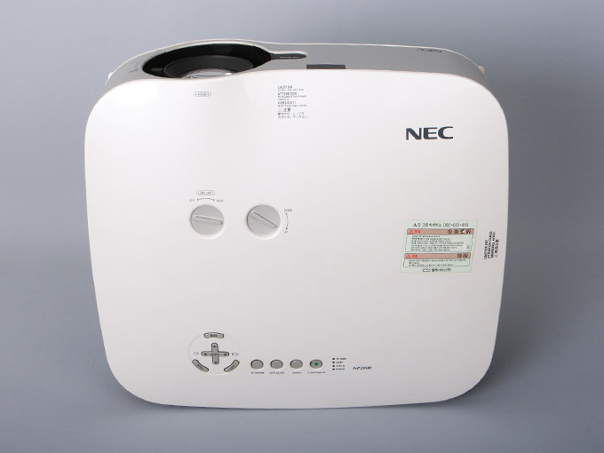 NEC LCD 프로젝터 NP2000(1) 4000ANSI,XGA(1024*768),명암비1000:1<br>램프교환과 정밀광학크리닝으로 신품과 동일한 밝기